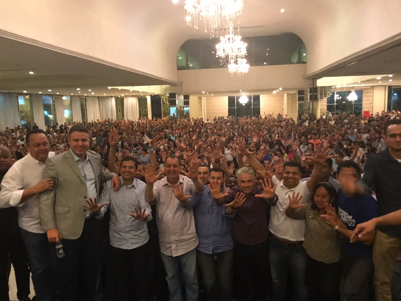 Jovens do PRB e Universal declaram apoio a Omar Aziz para o governo