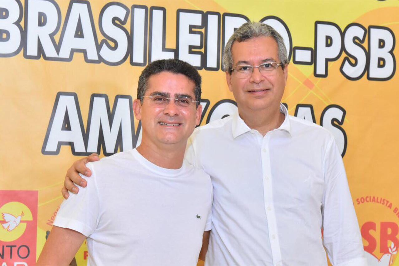 David começa campanha de rua em Manacapuru