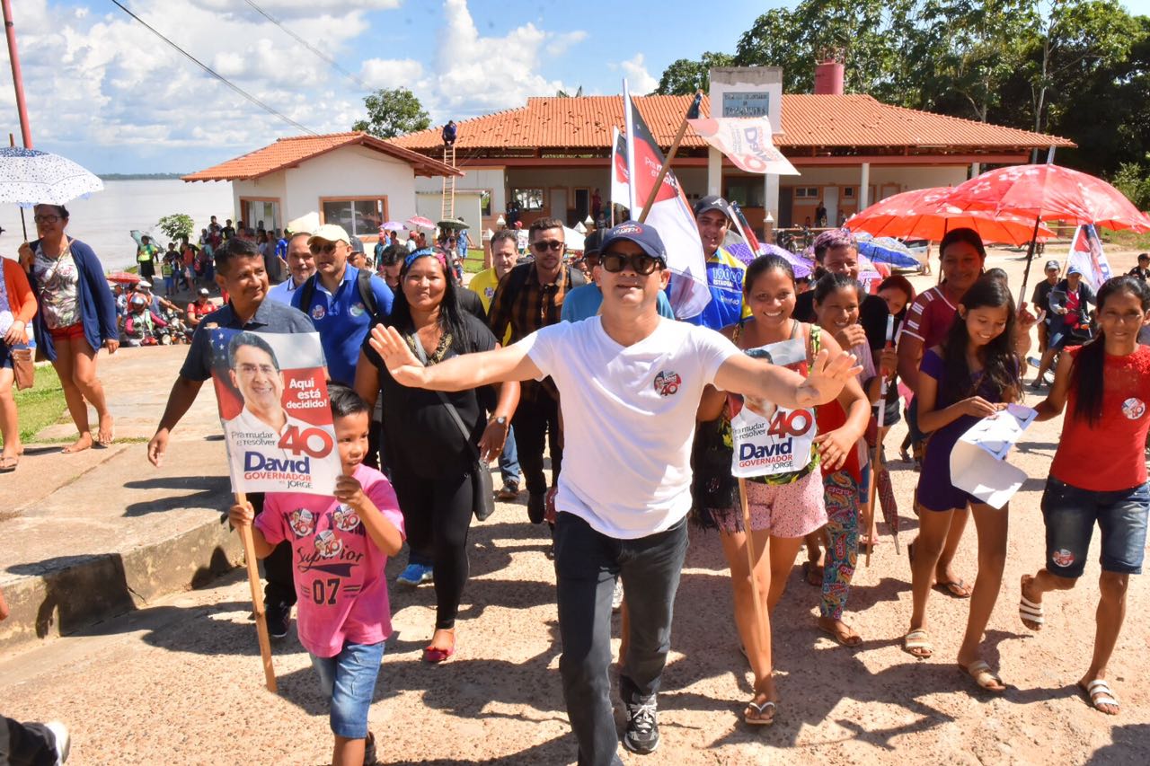 David Almeida visita Tonantins e Santo Antônio do Içá e população pede mudança