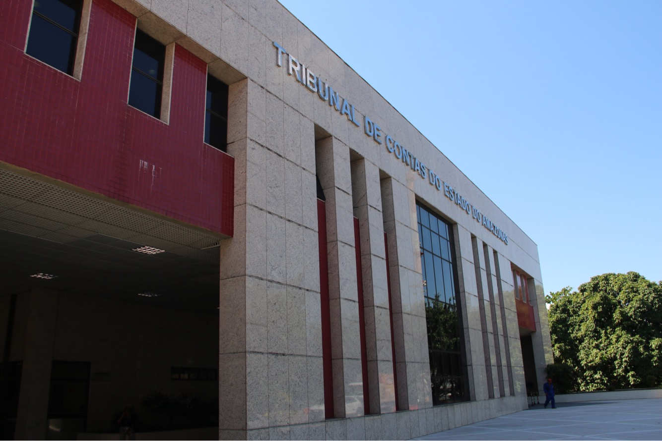 TCE-AM chega aos 68 anos modernizando procedimentos e aprimorando serviços