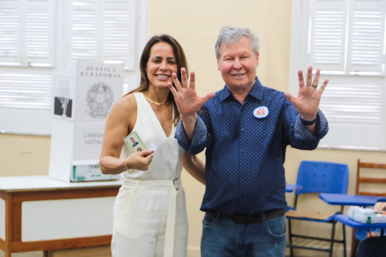 Arthur dá conselho de &#8216;lutador de judô&#8217; a Omar