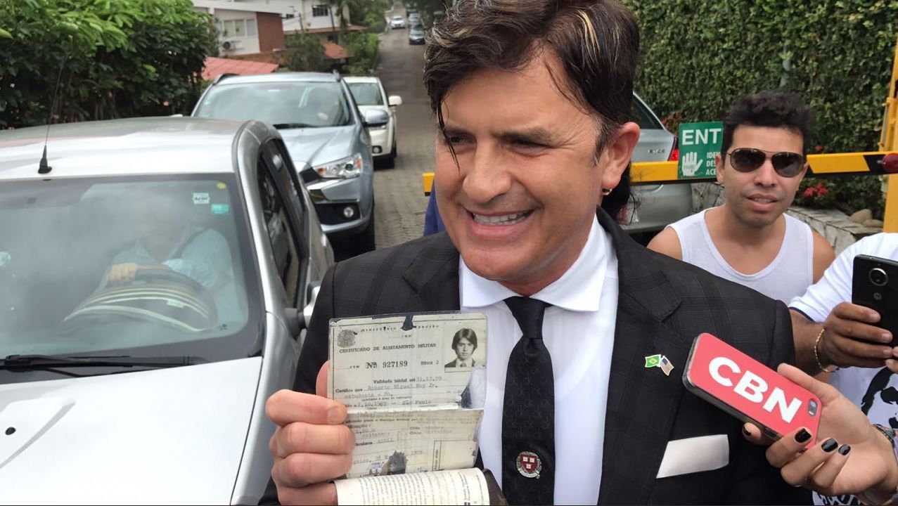 Dr. Rey visita Bolsonaro e se oferece para ser ministro da Saúde