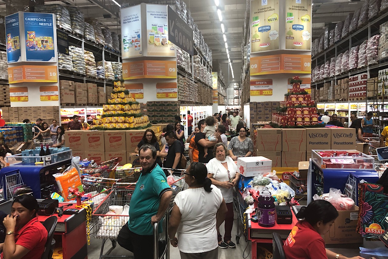 Sistema do Assaí entra em pane; em Manaus até a polícia foi chamada