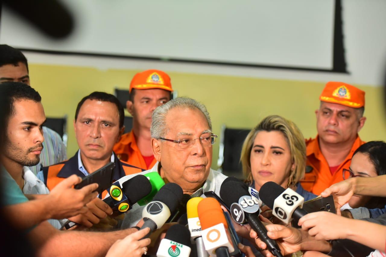 Governo do Estado anuncia ajuda humanitária às vítimas do incêndio no Educandos