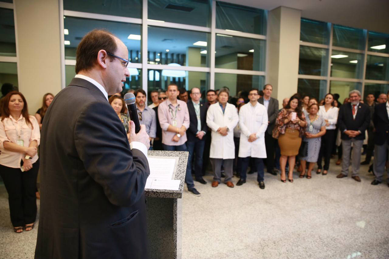 Em Manaus, Rossieli inaugura estrutura no HUGV