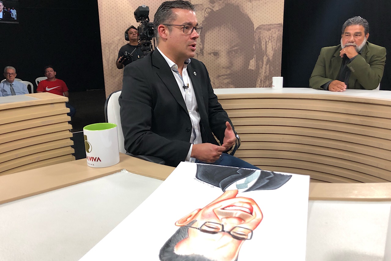 Josué Neto diz que concederá aumentos aos servidores da ALE