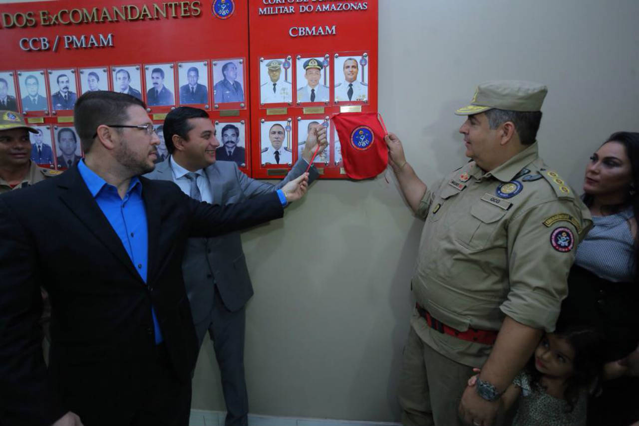 Wilson anuncia ampliação de bases do Corpo de Bombeiros