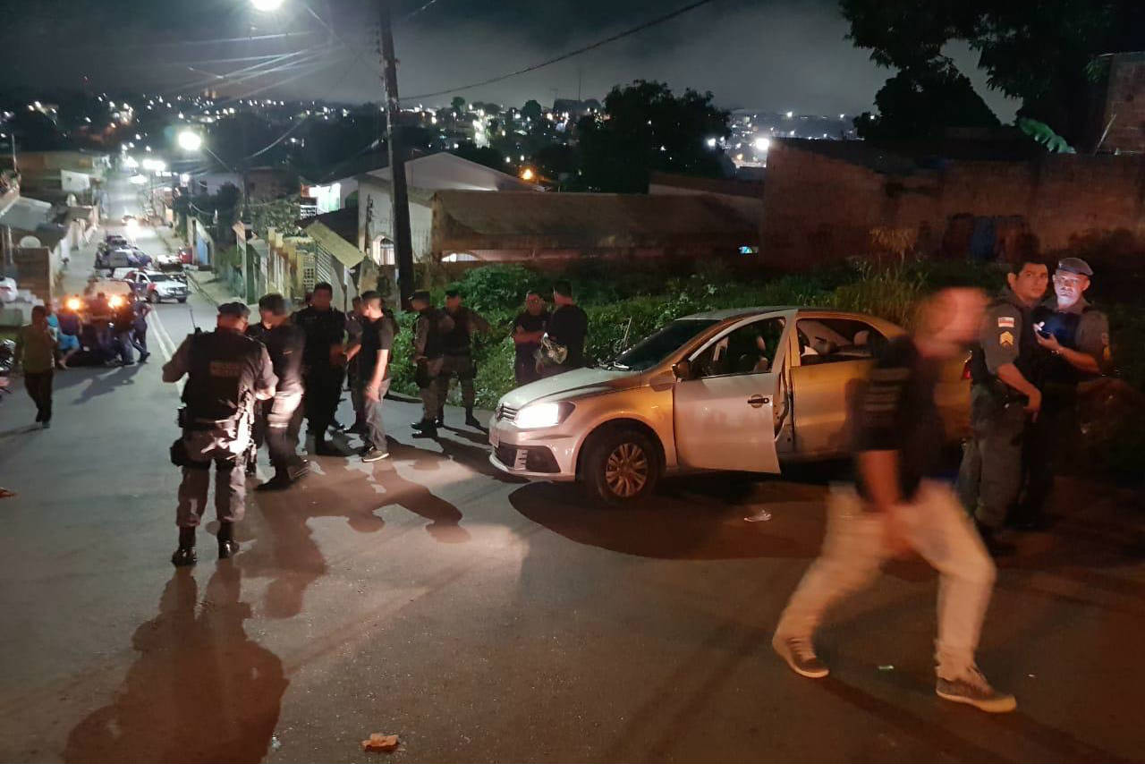 Tenente é suspeito de matar dois PMs. Vejas as fotos do interior do veículo