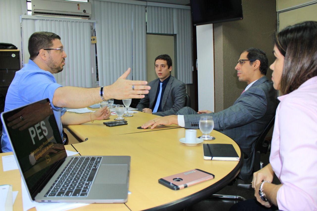 Defensoria Pública do Estado apresenta programa à Susam que agiliza atendimento