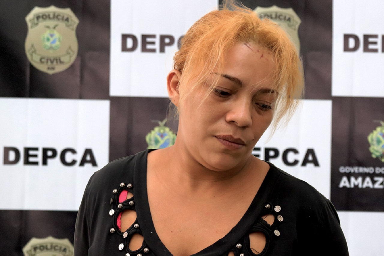 Mulher é presa durante registro de Boletim de ocorrência em Manaus