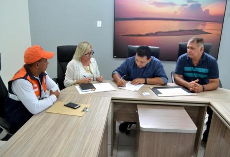 Parintins decreta estado de atenção por conta da cheia