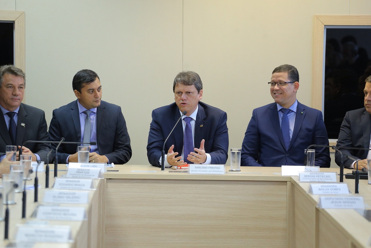 Ministro da Infraestrutura diz que BR-319 está no plano de ações do Governo Federal