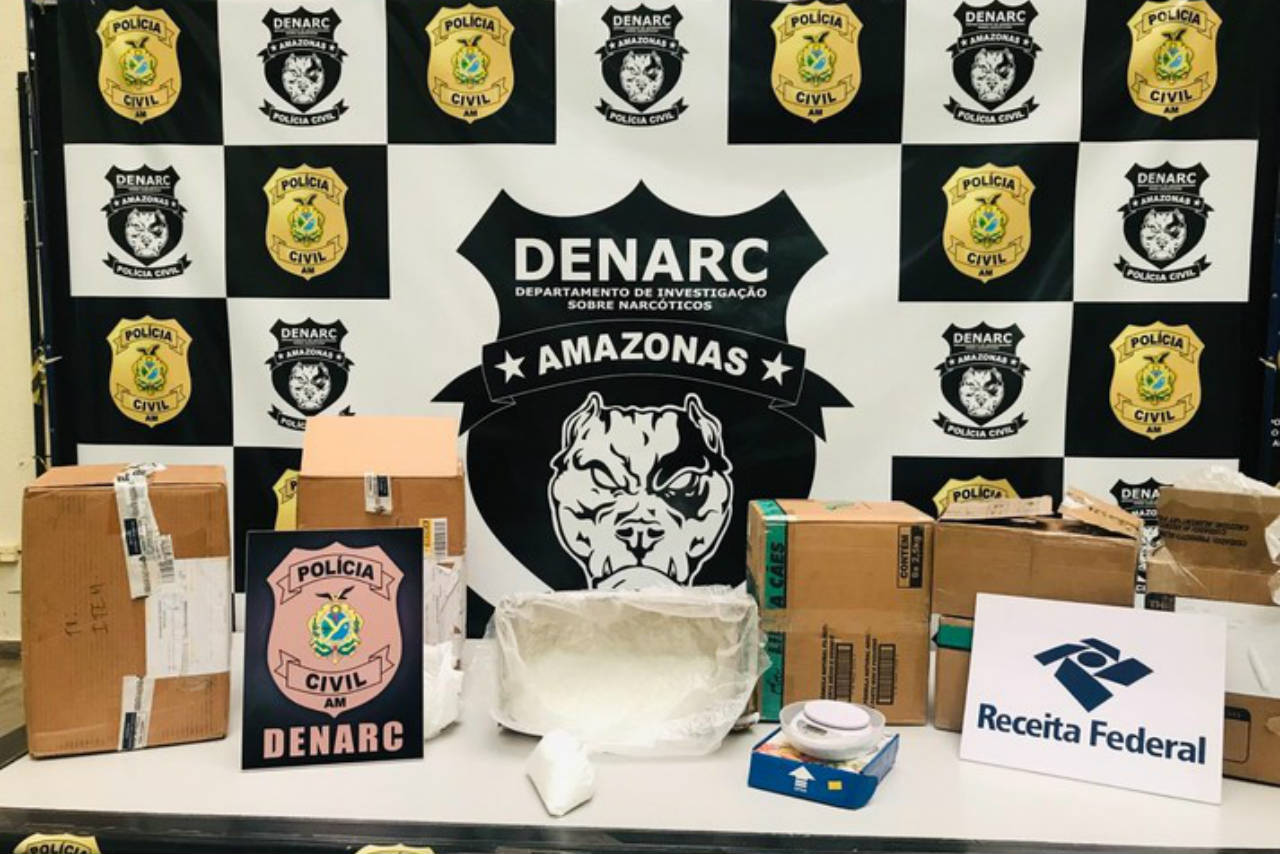 Receita Federal apreende 120kg de fenacetina nos Correios em Manaus