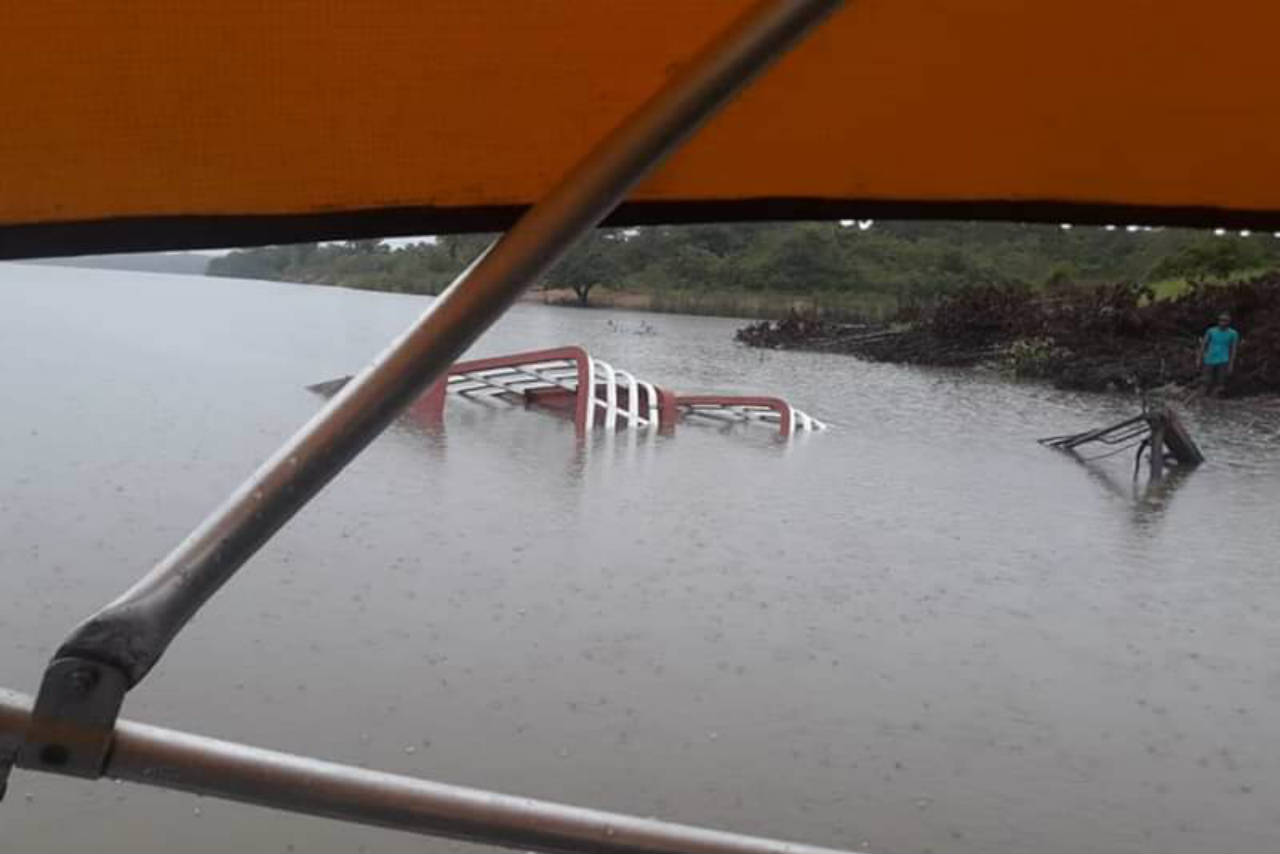 Mulher desaparece após embarcação afundar em Maués