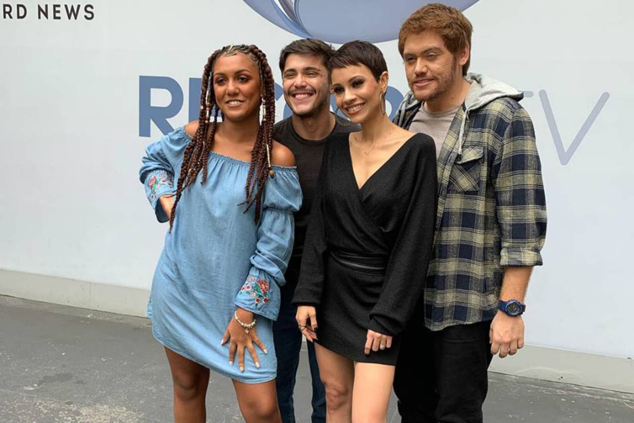 Santaella cumpre agenda de entrevistas após primeira vitória no The Four Brasil