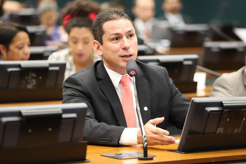 Marcelo Ramos critica falta de Guedes em reunião sobre a Reforma da Previdência