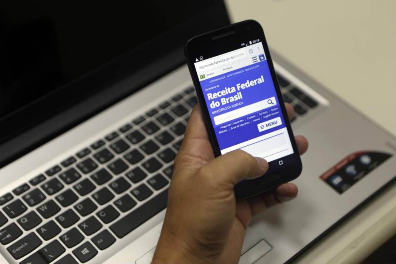 Contribuinte pode entregar declaração do IR a partir de hoje