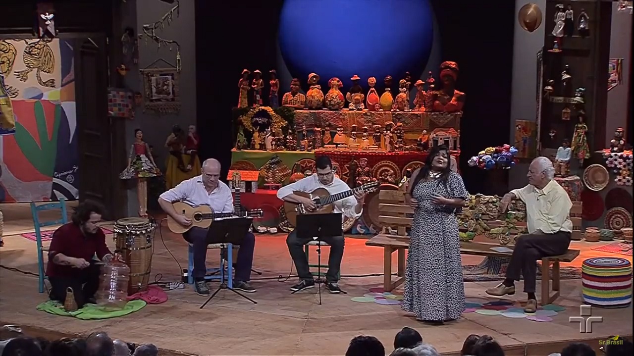 Márcia Siqueira é atração do Sr. Brasil da TV Cultura de SP e encanta Rolano Boldrin