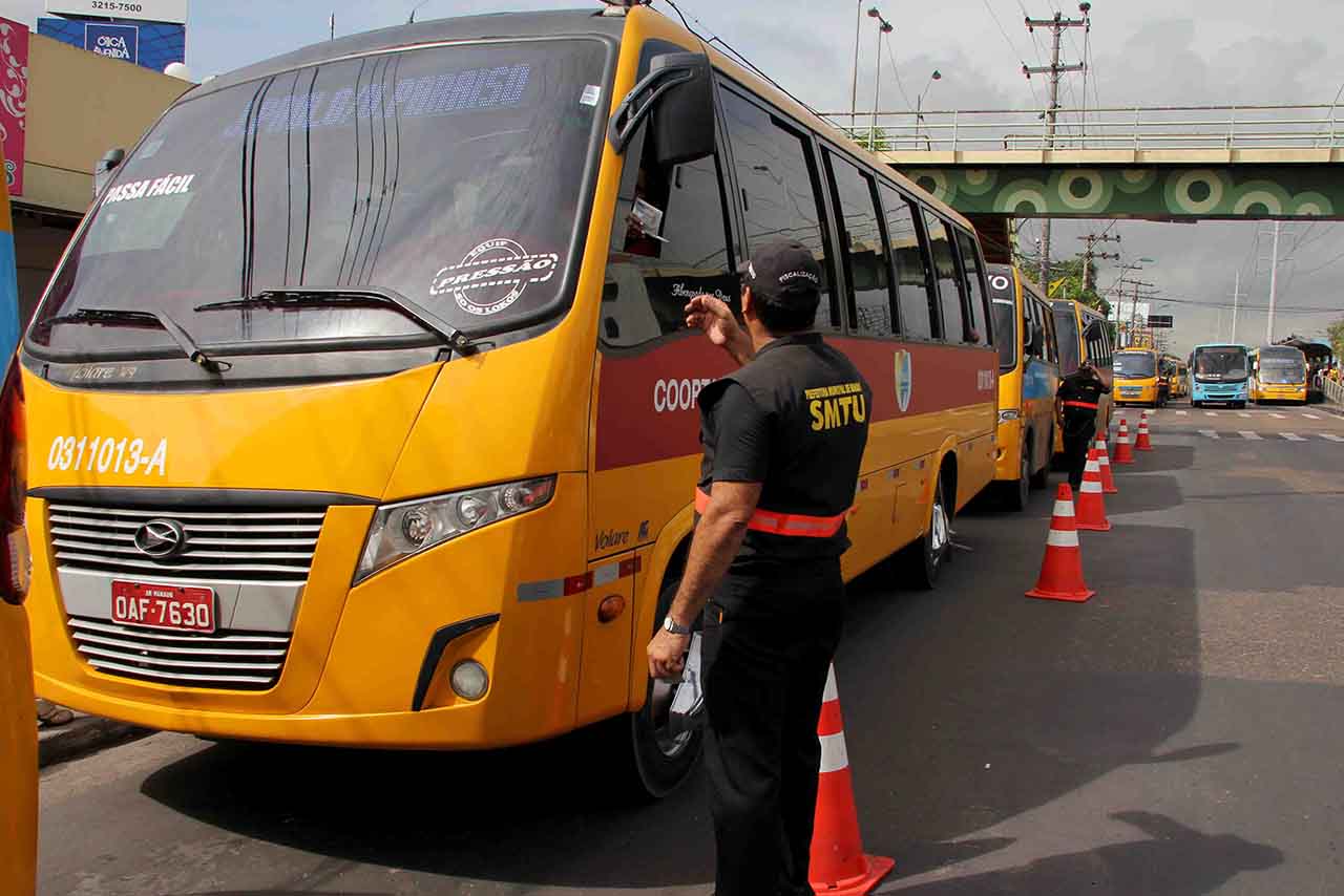 Transporte alternativo é debatido antes de licitação em Manaus