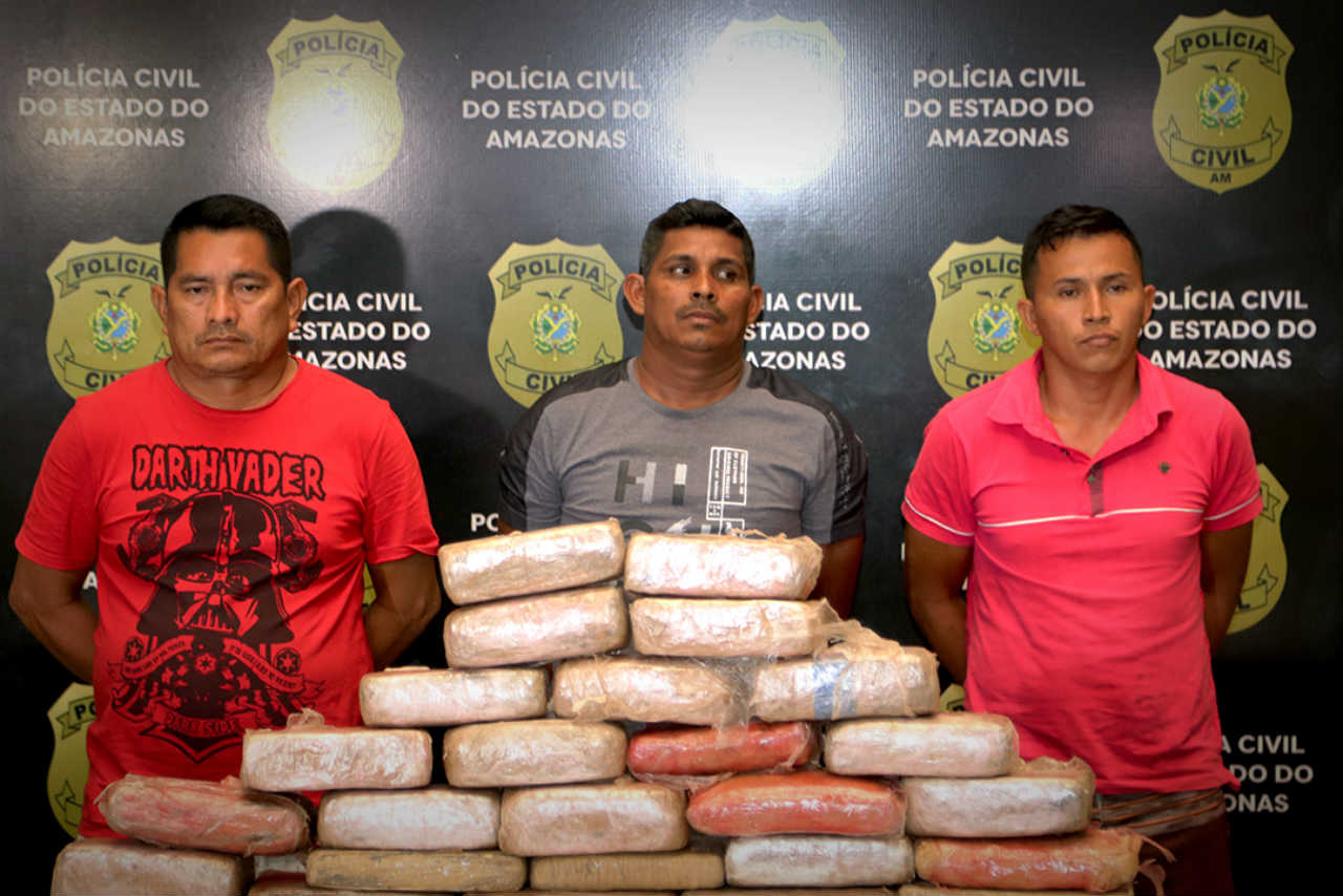 Ex-vereador e comparsas são presos com 30 kg de maconha em Manaus