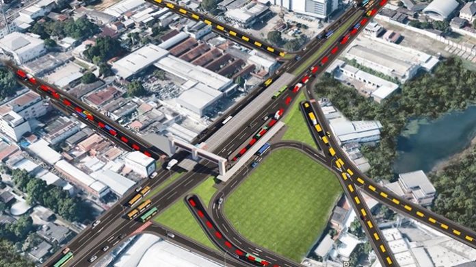 Obras alteram trânsito na Constantino Nery