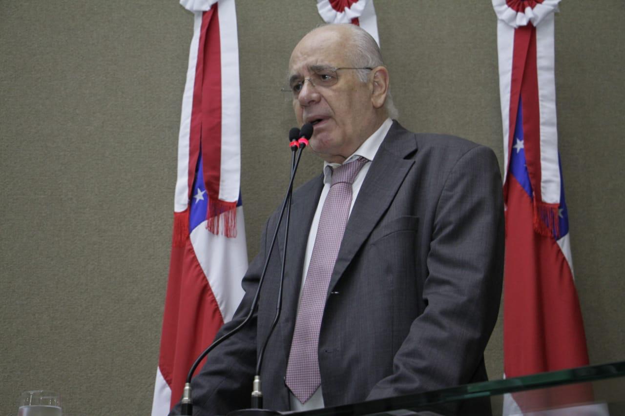 Serafim Corrêa crítica corte de R$ 38 milhões no orçamento da Ufam