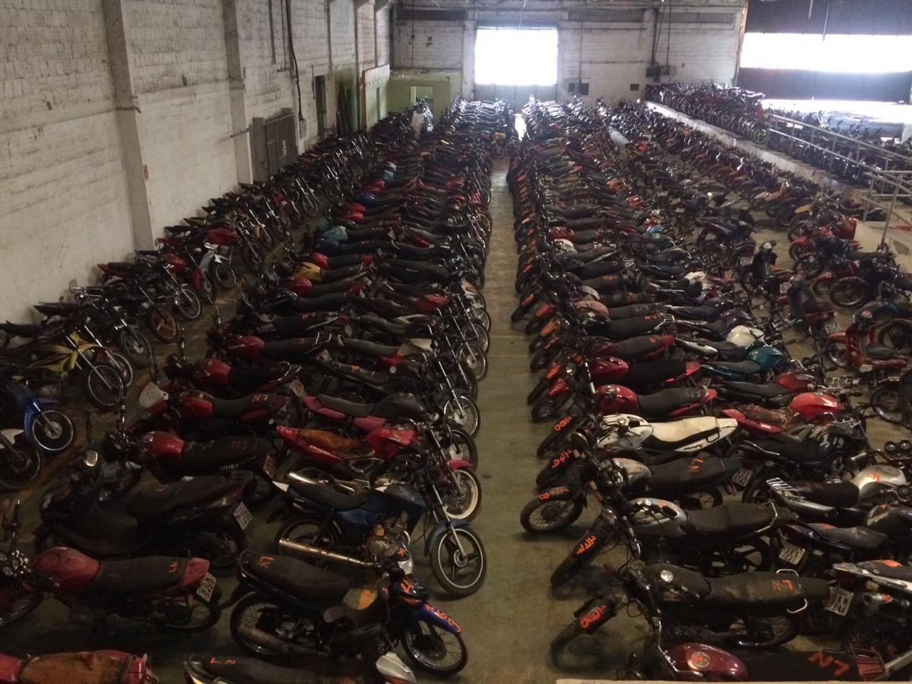 Detran vai leiloar mais de 500 veículos no próximo dia 25