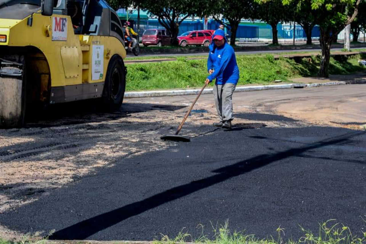 Obras de recuperação do sistema viário de Manacapuru avançam em 49%