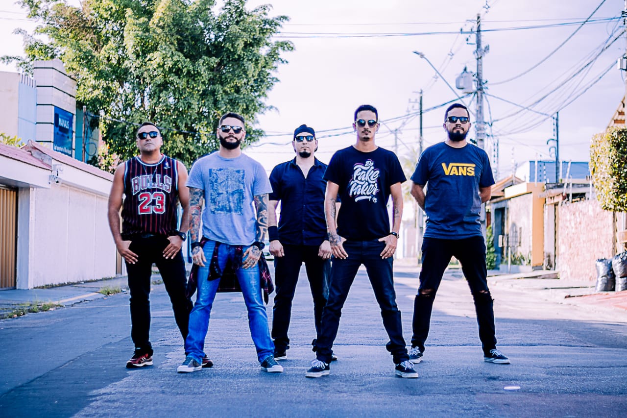 Banda Bates realiza tributo ao Linkin Park no Red Dog Pub
