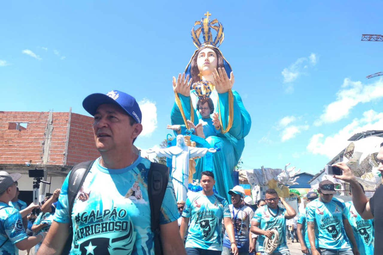 Caprichoso na concentração com fé na Padroeira