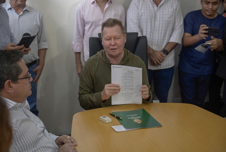 Prefeito cria programa que deve gerar economia de R$ 58 milhões