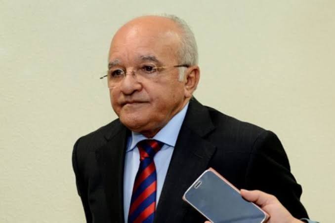 José Melo tem pensão especial suspensa pela Justiça