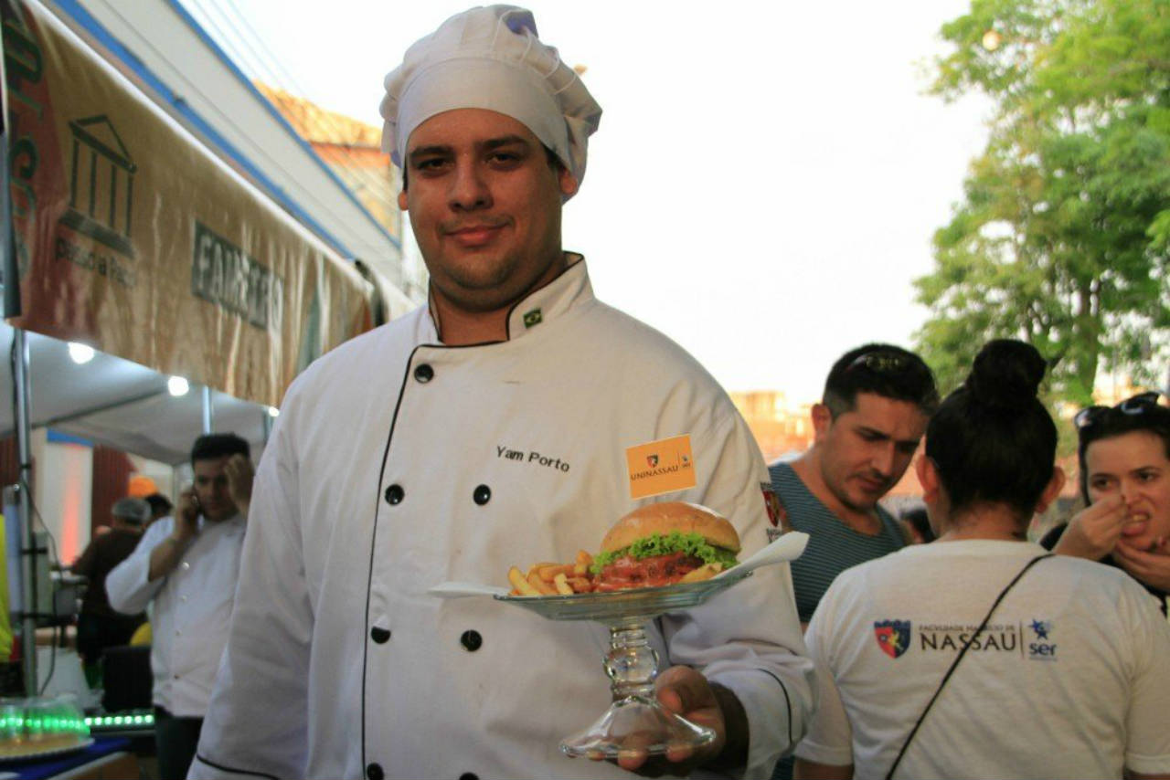 Prefeitura lança edital para feira gastronômica do Passo a Paço