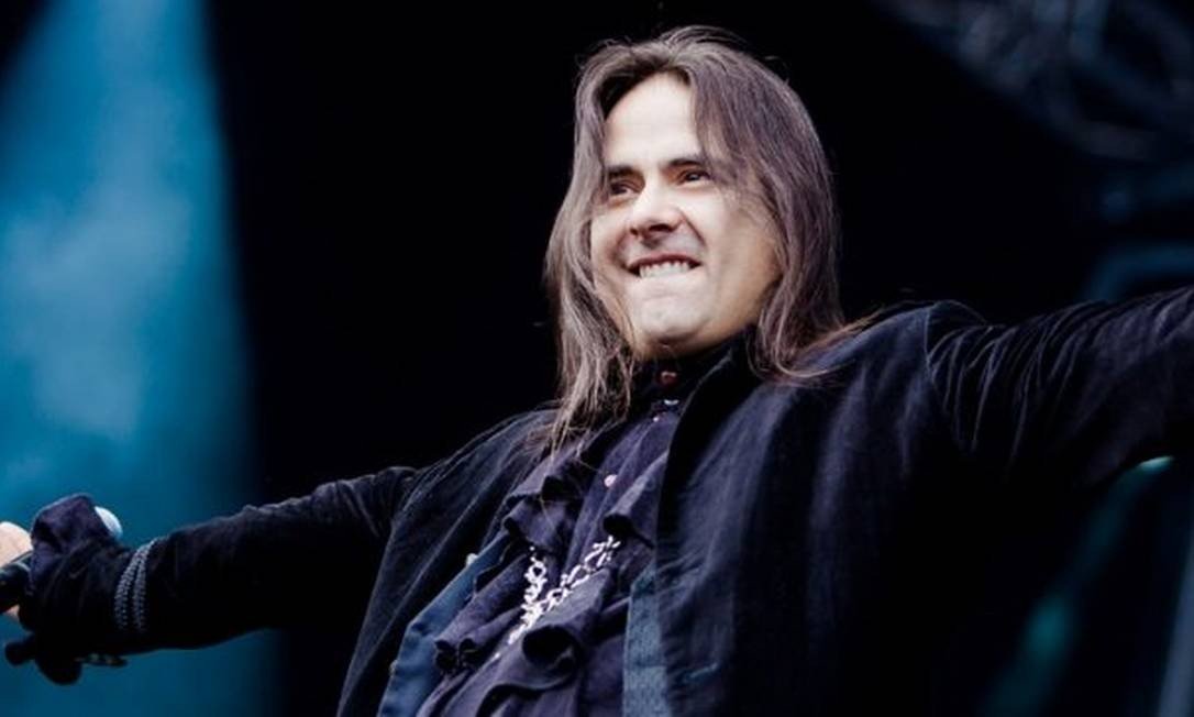 Vocalista Andre Matos será homenageado em show especial em Manaus