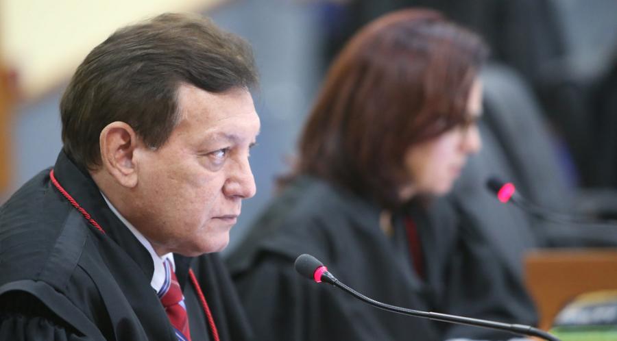 Hospital de Manaus é condenado a indenizar famílias por troca de bebês