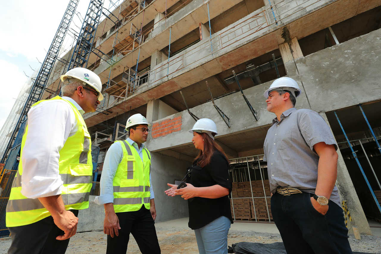 Wilson anuncia que Hospital do Sangue será entregue em 2020