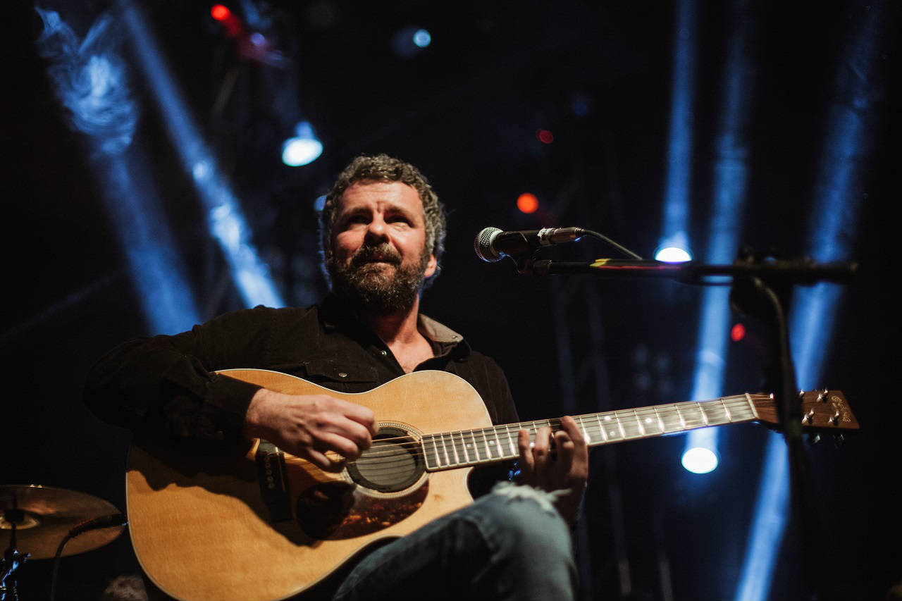 Emmerson Nogueira volta a Manaus cantando sua trajetória