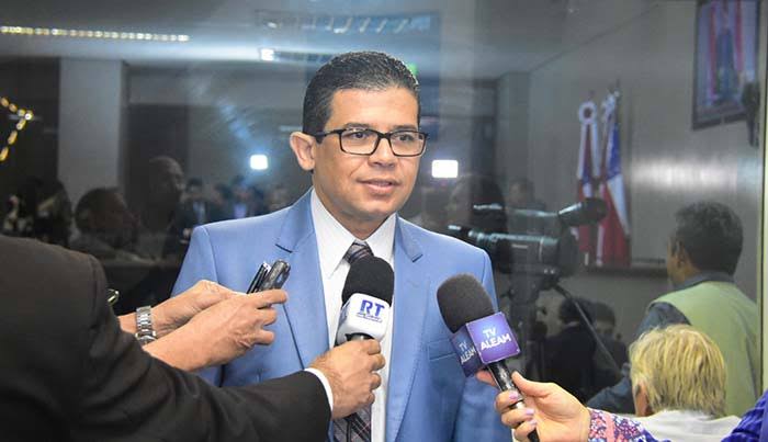 Lei garante proteção às mulheres em bares no Amazonas