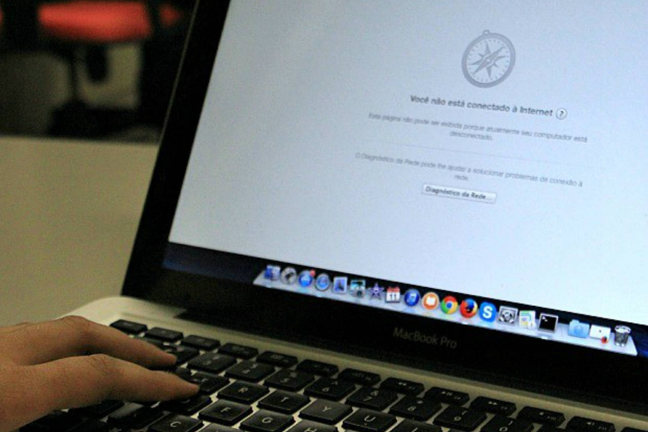 Manaus sofre &#8216;apagão&#8217; em serviço de internet