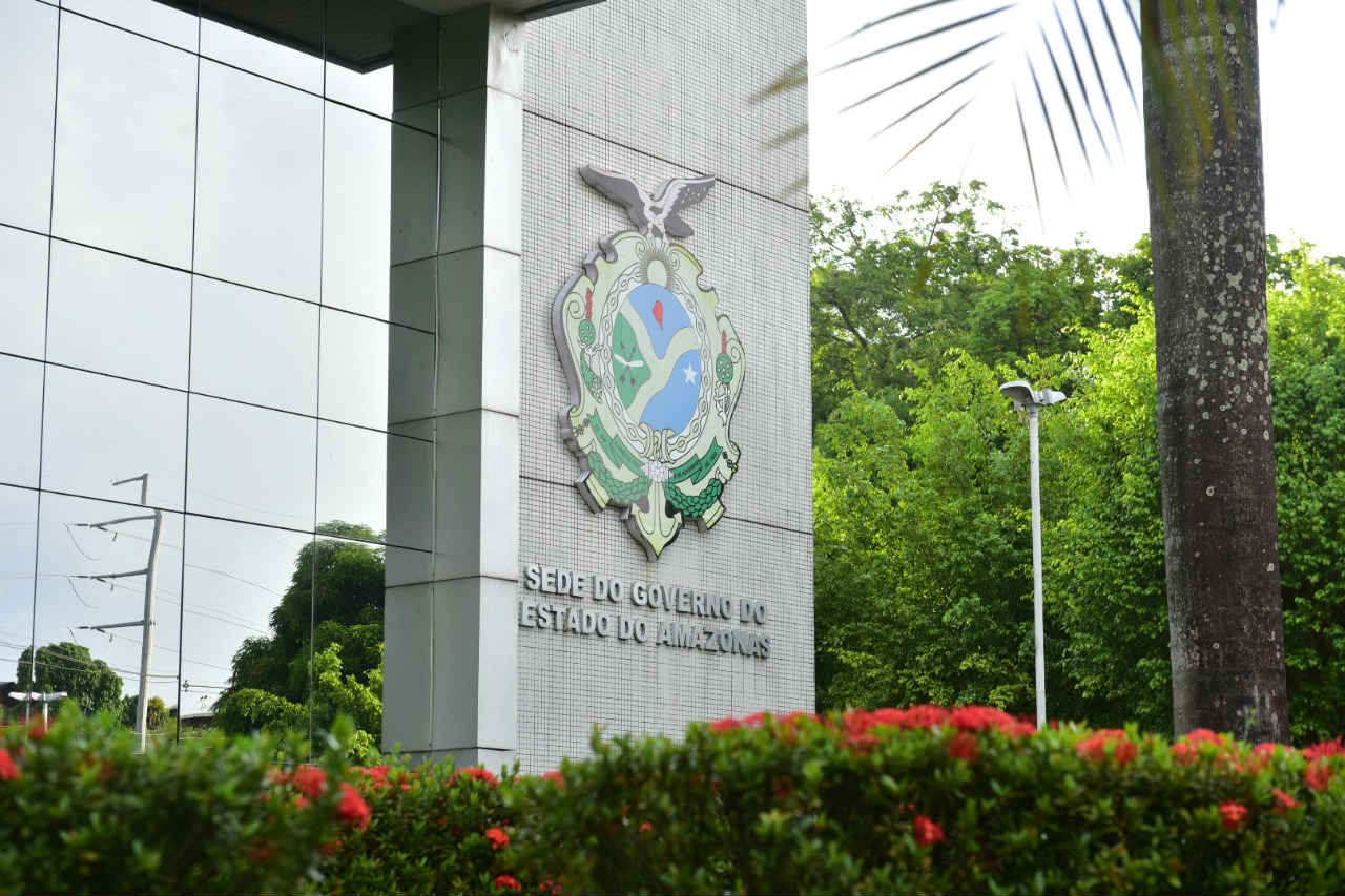 Governo decreta ponto facultativo nos dias 24 e 31 de dezembro
