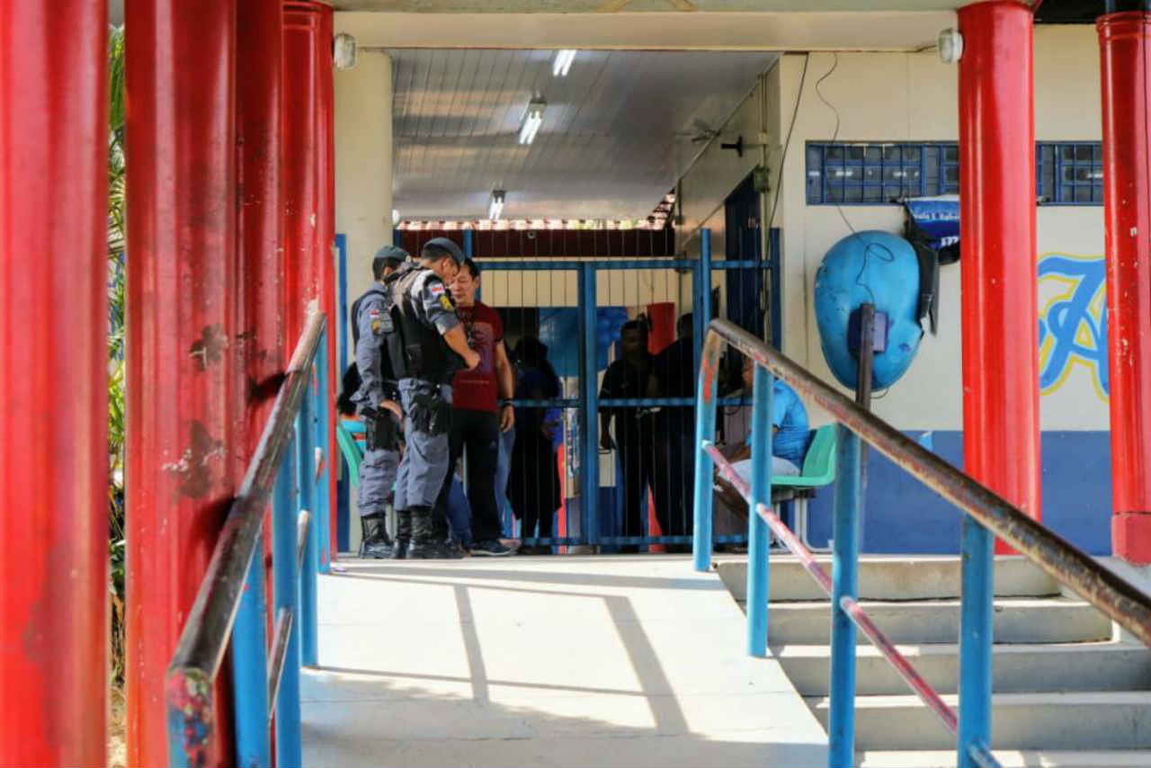 Aluno anuncia chacina no Facebook e causa pânico em escola da Cidade Nova