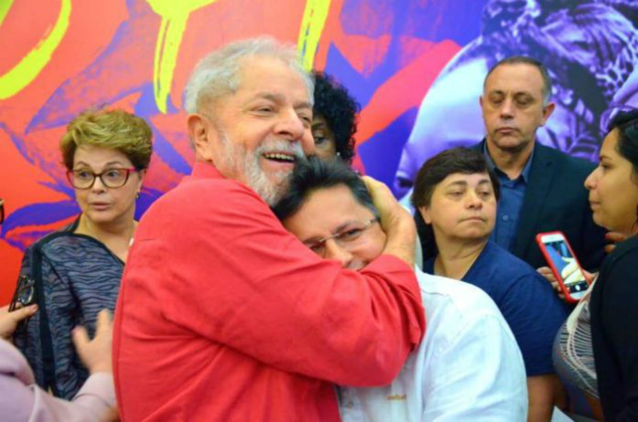 Sinésio confirma vinda de Lula a Manaus em dezembro