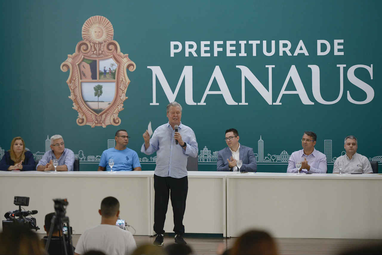 Arthur Virgílio anuncia ampliação do 'Prefeitura + Presente';