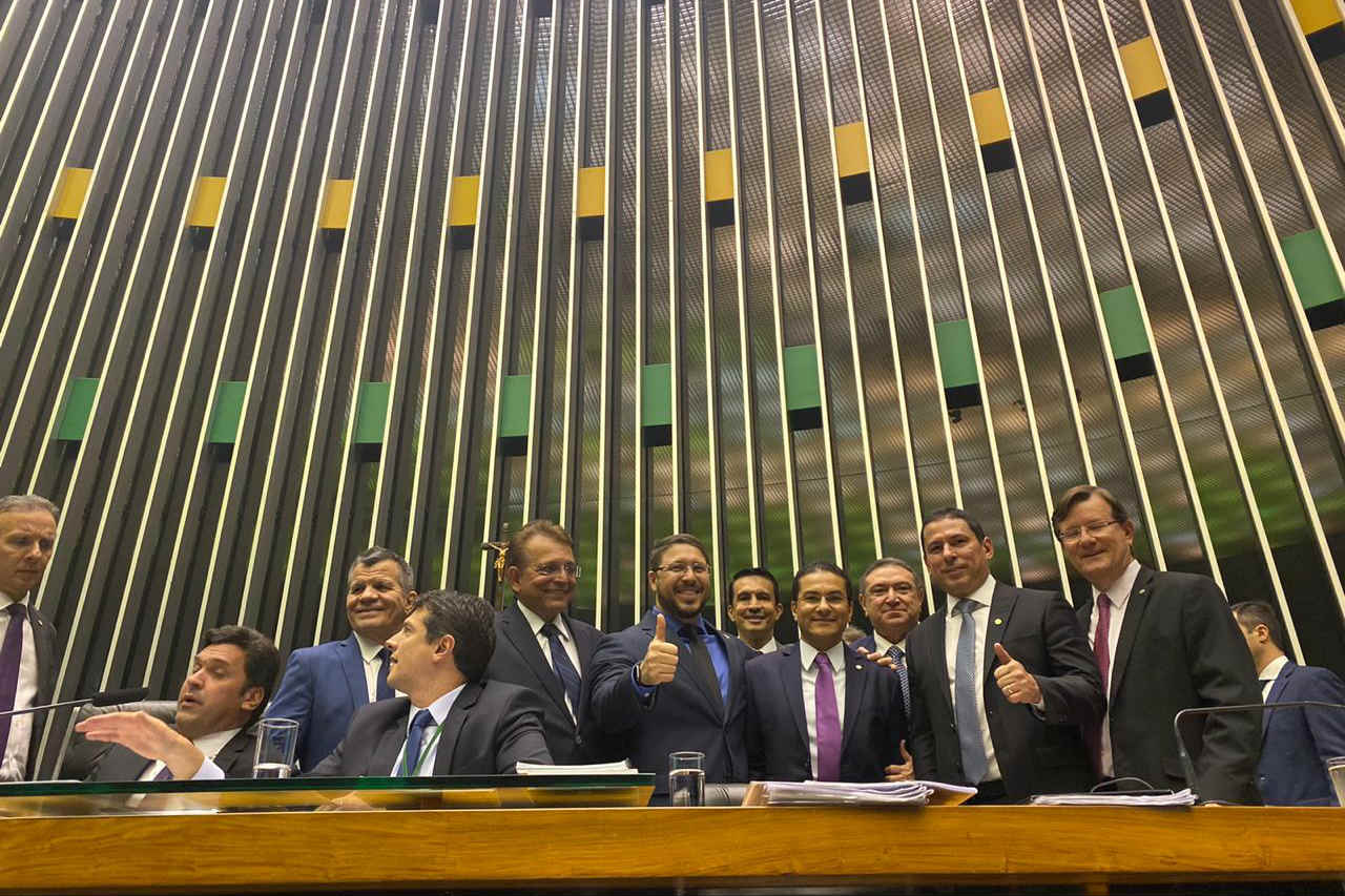 Amazonas vence batalha final da nova Lei de Informática no Congresso
