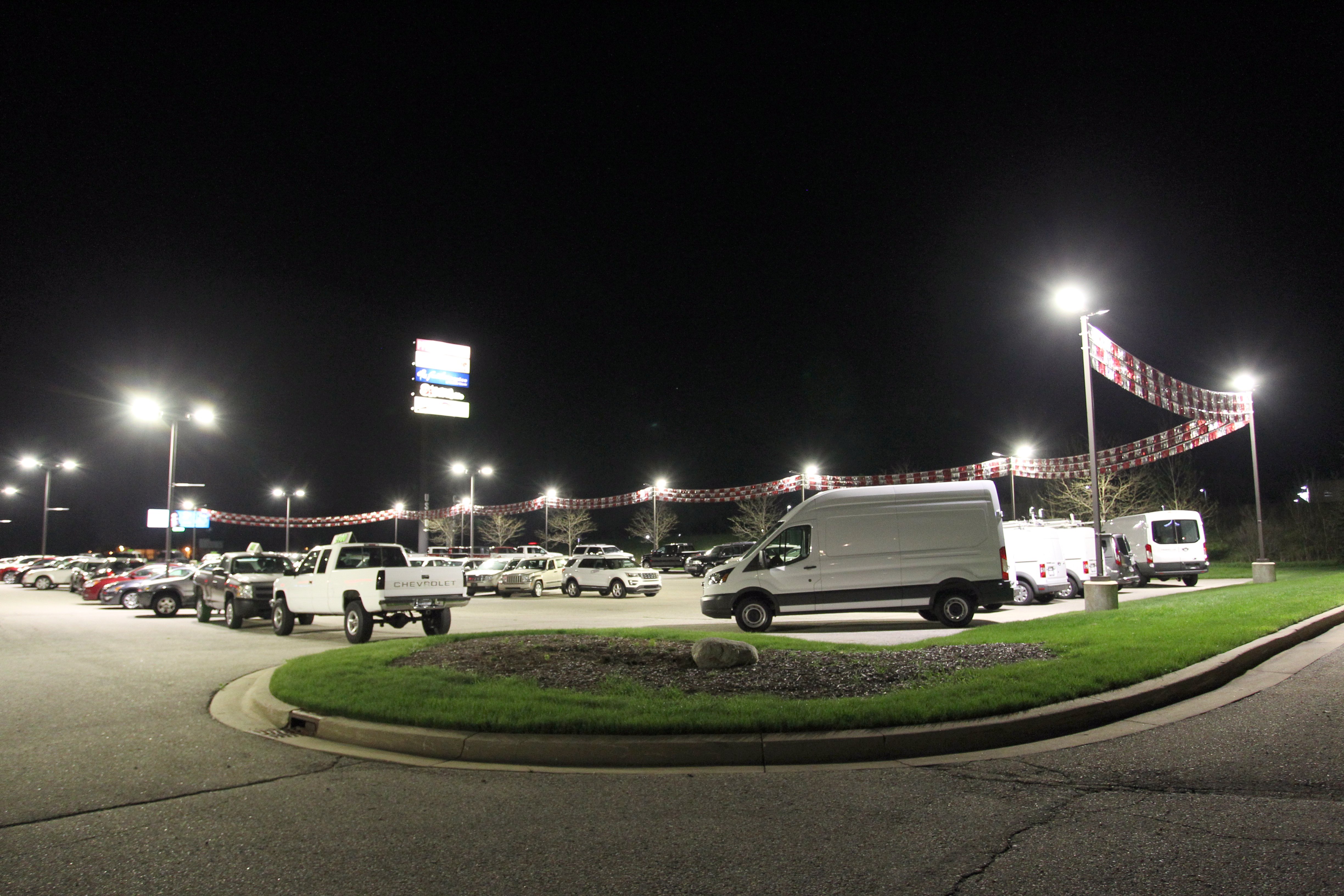 car dealership parking lot led lights