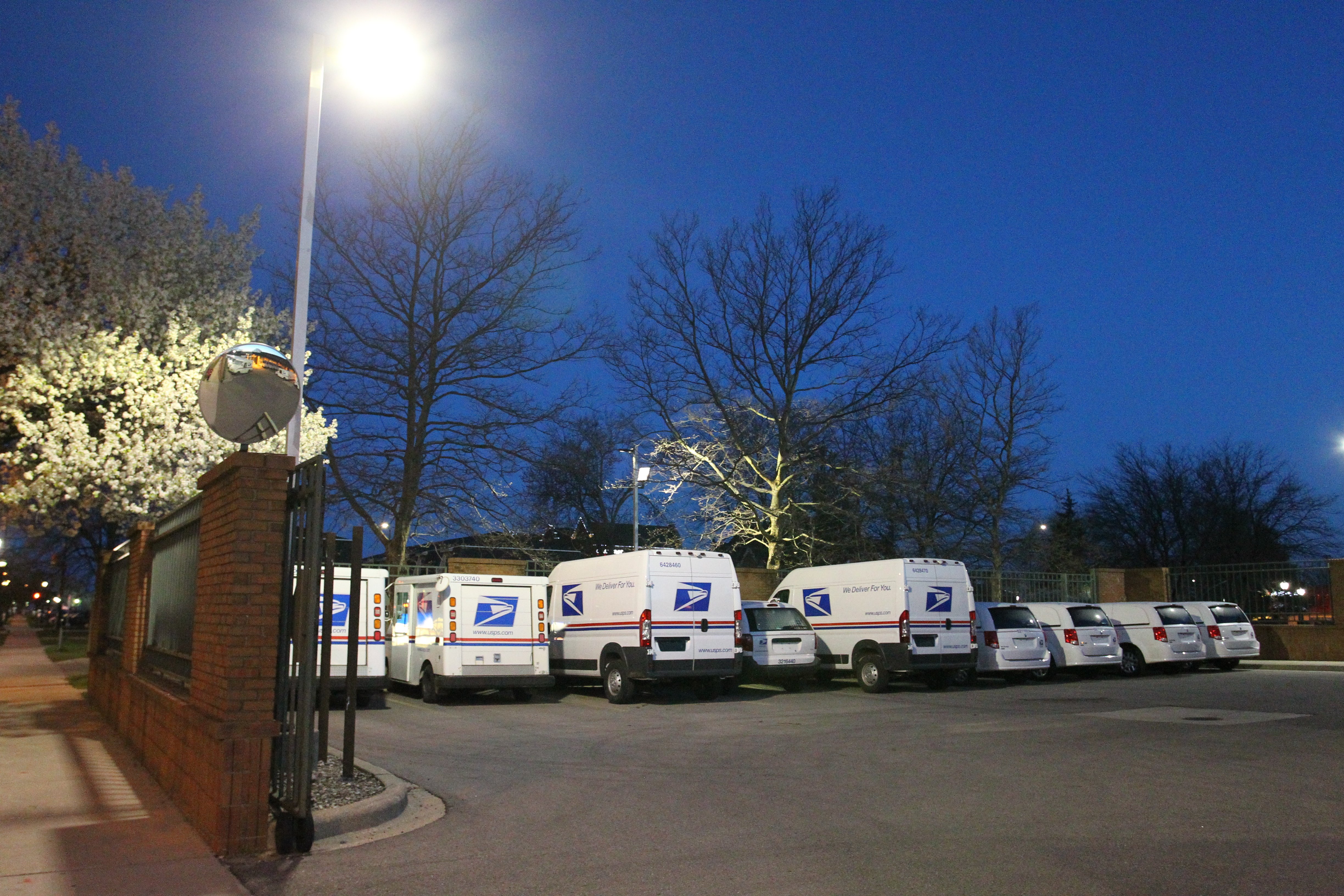 post office outdoor led lighting