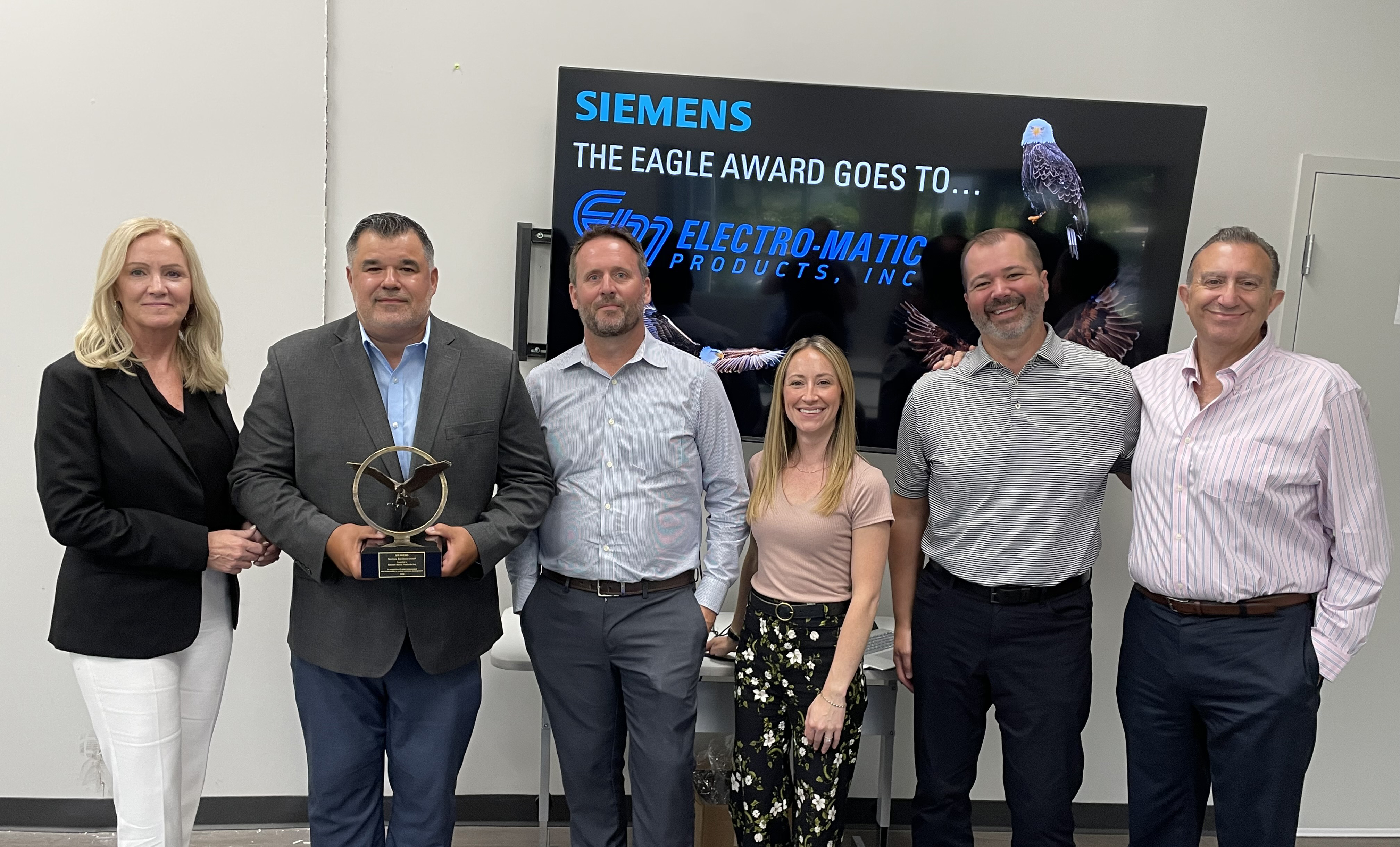 Siemens presenting Electro-Matic with 2024 Bronze Eagle Award