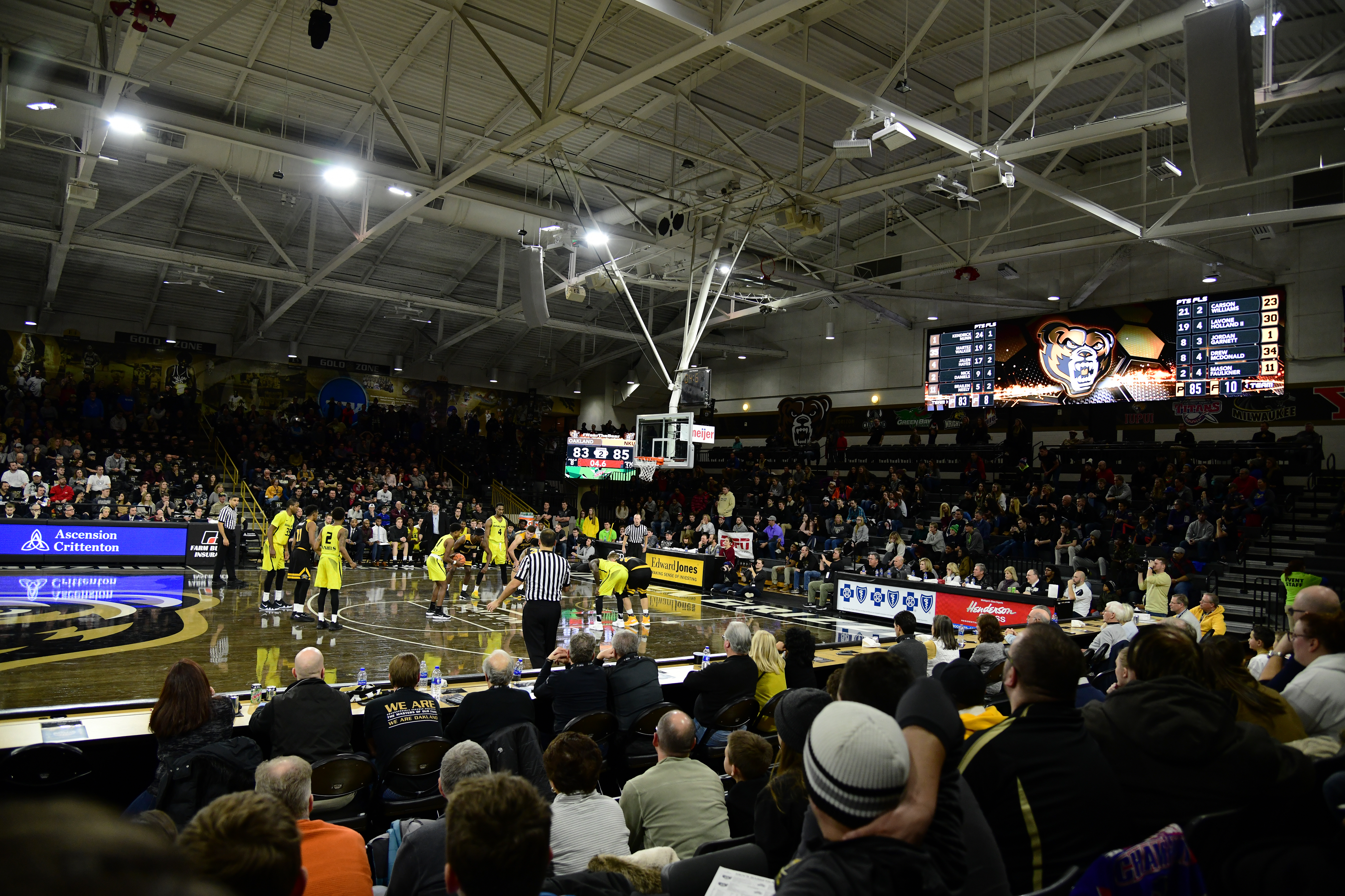 oakland university scoreboard and crowd