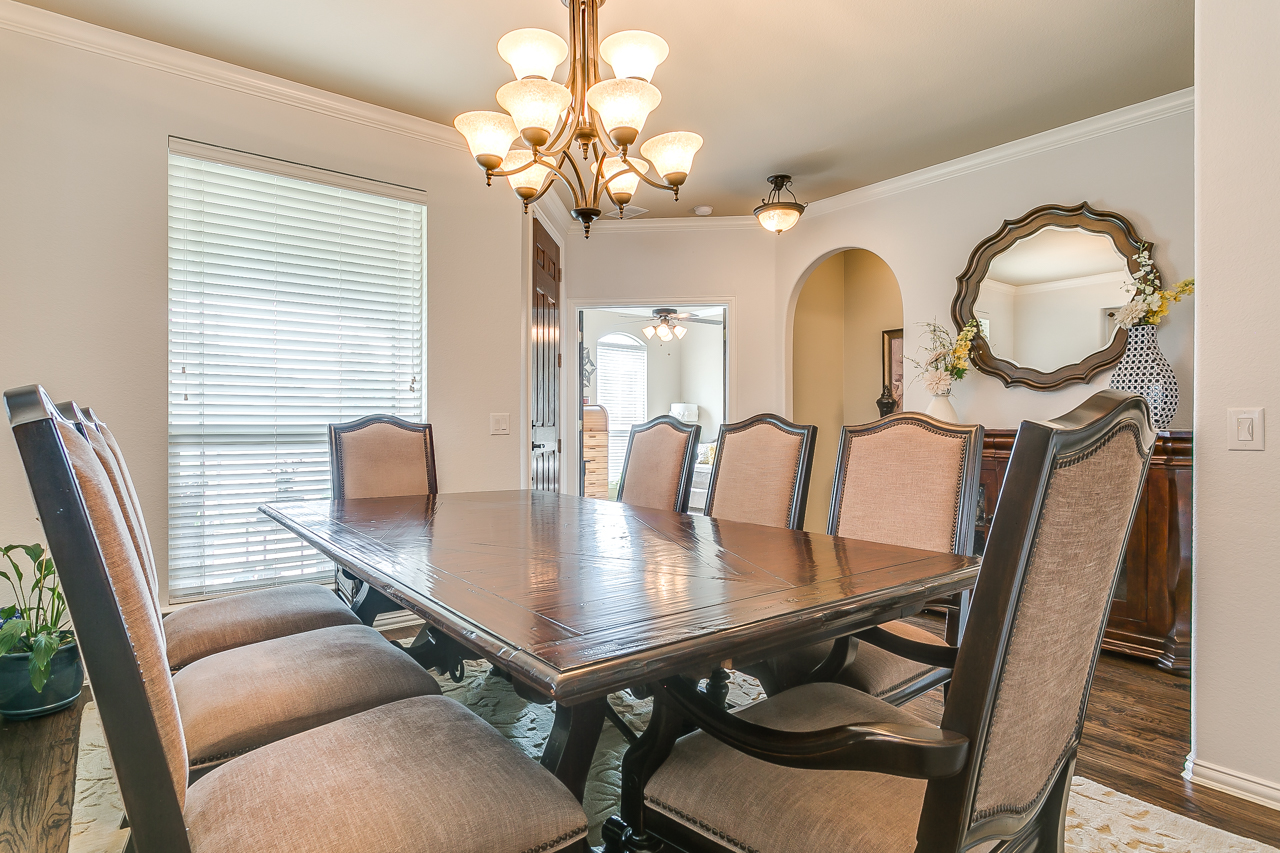 1181 Litchfield Lane Burleson, TX 76028