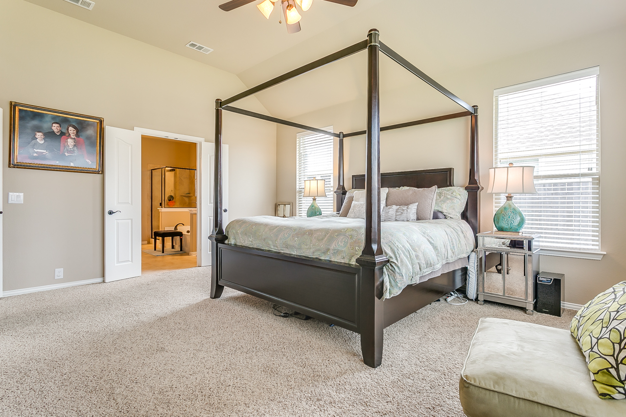 1181 Litchfield Lane Burleson, TX 76028